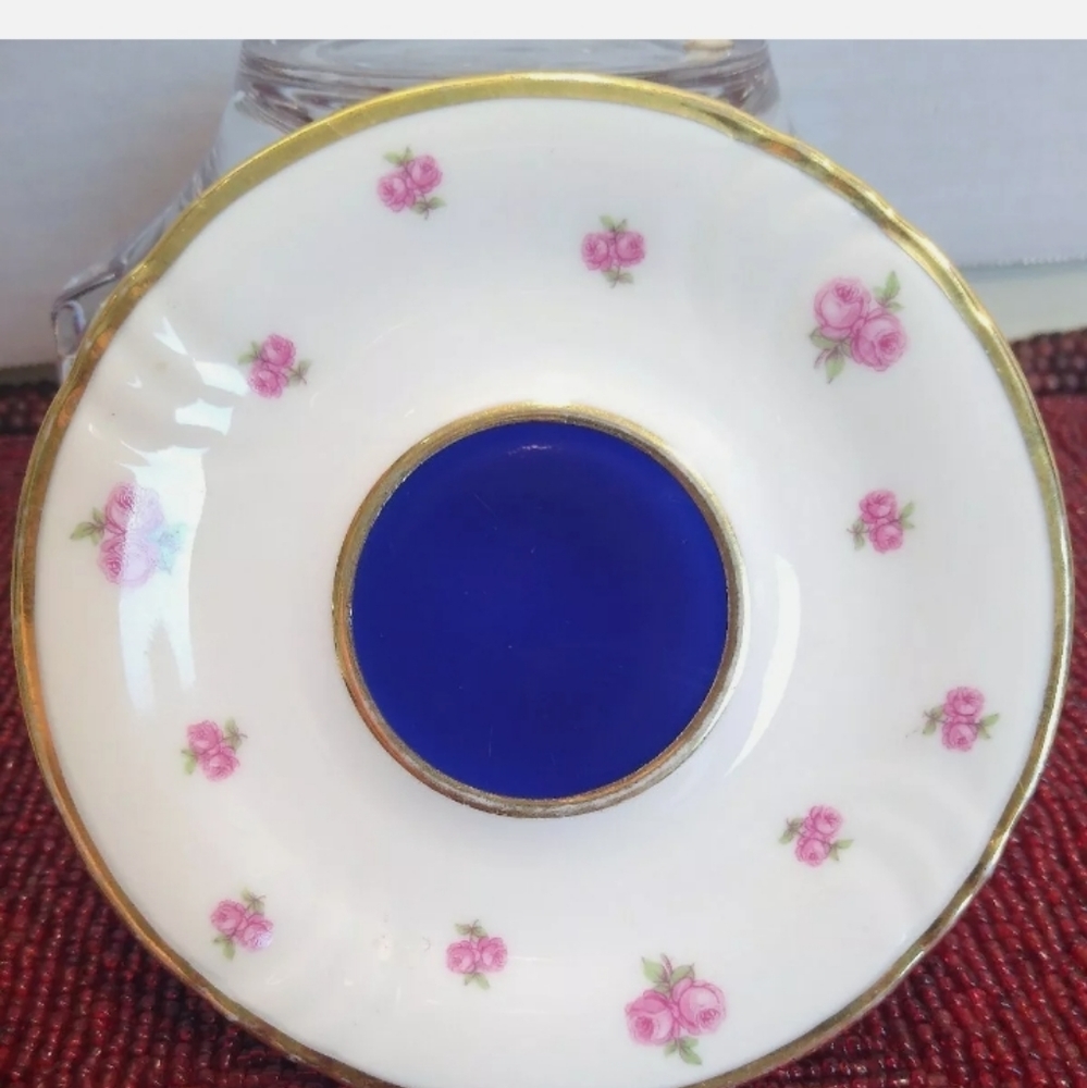 Royal Heidelberg Winterling, Germany 4.5"Saucer, B